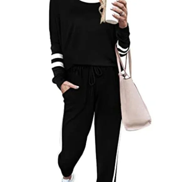 Classic Crewneck Sweatsuit Set Y2K Chic Loungewear Pullover Tops Joggers - Picture 3 of 14